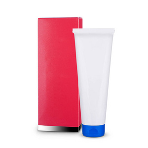 用于化妆品的白管和在白色背景上有一个红色盒子的文本的地方。为设计师采购。用于设计器的模板