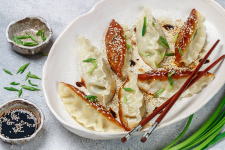 亚洲美食. 选择性聚焦照片