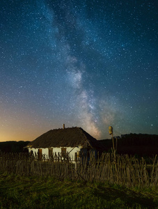 星夜...安静。 晚安。 头顶上方的星星。