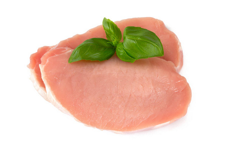 白色背景下分离的生猪肉块照片