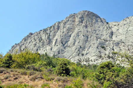 克里米亚山脉天空岩石