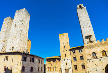 中世纪石塔圣吉米尼亚托斯卡纳意大利