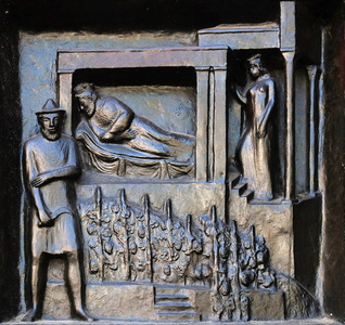 s vineyard, relief on the door of the Grossmunster 34
