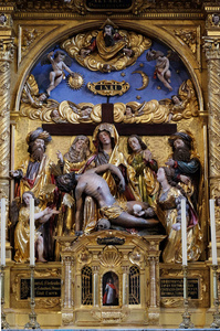 在瑞士卢塞恩圣洛德加教堂，玛丽将基督的身体跪在灵魂祭坛上