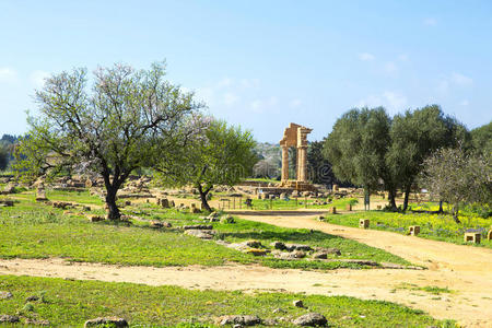 古希腊狄俄斯库里神庙