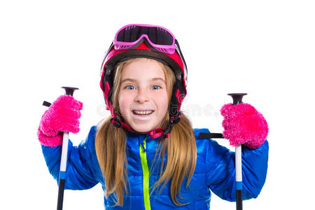带着雪杖和金发女孩去滑雪