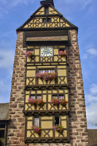 法国，阿尔萨斯的一个叫riquewihr的小村庄