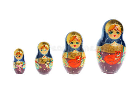 白色上孤立的俄罗斯人matryoshka