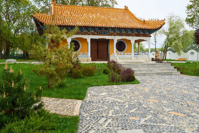 中国传统佛教寺庙正面的风景