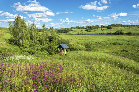 圣蒂洪卢霍夫斯基的圣泉，位于俄罗斯科斯特罗玛地区阿列沃克拉斯诺尔斯基村附近。