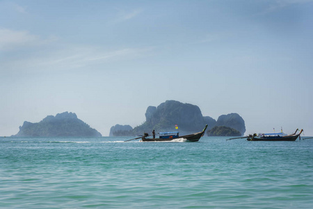 长尾船，莱利海滩在泰国