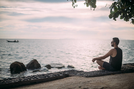 阿拉伯帅哥图片