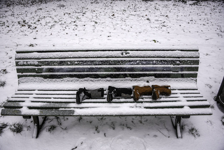 柏林冬天的雪，长着长筒靴