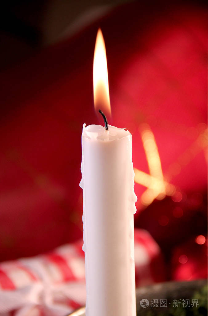 一支圣诞蜡烛