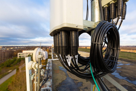 作为有线通信词图片-作为有线通信词素材-作为有线通信词插画-摄图新