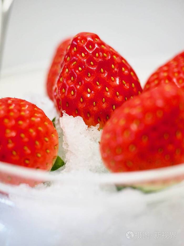 新鲜水果韩国草莓