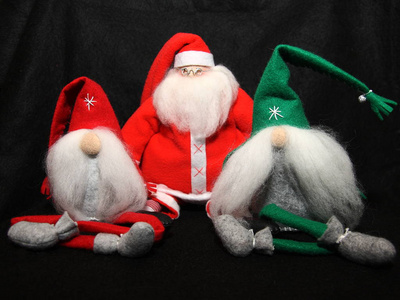 圣诞老人和两个小矮人