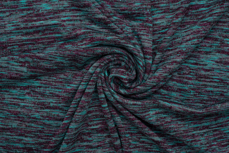 纺织和纹理概念接近皱褶织物背景。 抽象背景空模板。 上面的风景。