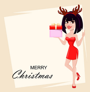 圣诞贺卡。 美丽的女人戴着带驯鹿角的滑稽面具。 微笑卡通人物拿着礼品盒。 矢量插图