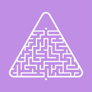 紫回家抽象的三角形迷宫. 孩子们的游戏. 儿童拼图.