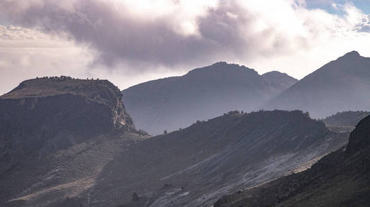 征服奥里扎巴火山在0米的高度射击。 墨西哥有趣的照片