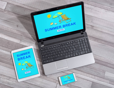 不同资讯科技设备的暑假概念