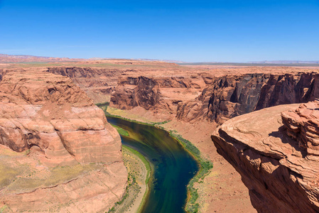 大峡谷与科罗拉多河位于亚利桑那州页面的观点马蹄弯美国