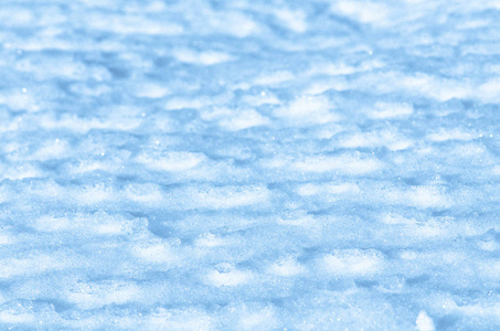 雪背景有白色雪花。雪背景接近