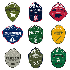 一套山地旅游徒步旅行标志。 标志标签标志的设计元素。 矢量插图
