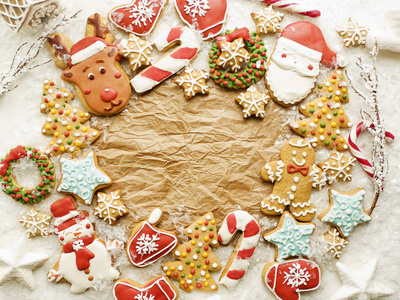 圣诞装饰姜饼饼干背景。 肤浅的dof。