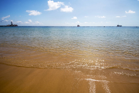 海滩和海洋自然水热带