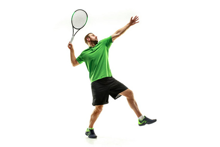 高加索人玩网球运动员在白色背景上孤立