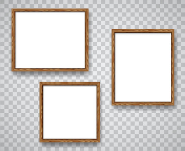 真实的最小空白木框架设置在透明的格子背景。 木制边框矢量插图。