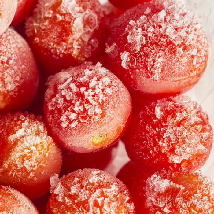 冻西红柿覆盖着海霜近点