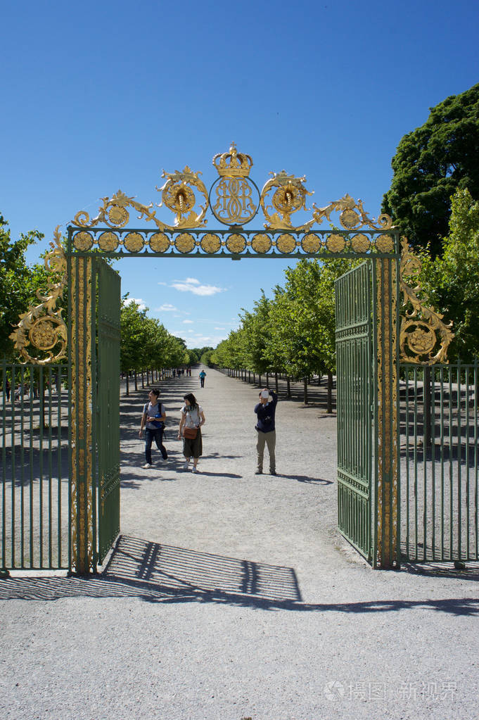 瑞典王室避暑别墅的华丽大门