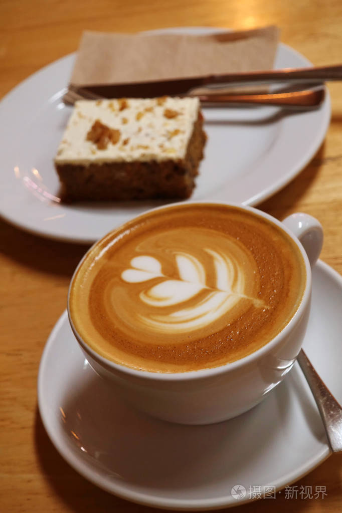 一杯拿铁咖啡照片-正版商用图片15hc9p-摄图新视界