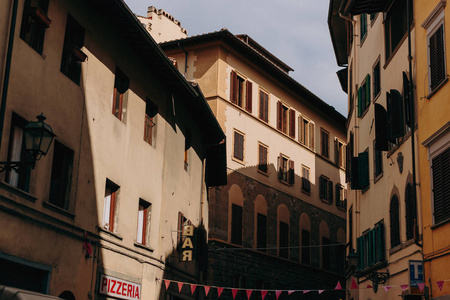 意大利佛罗伦萨街道美丽而历史性的建筑