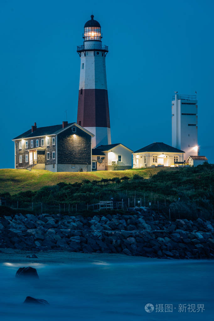 蒙托克灯塔夜间蒙托克点州公园纽约