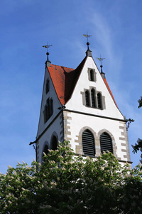 拉文斯堡是德国的一个城市，有许多历史名胜