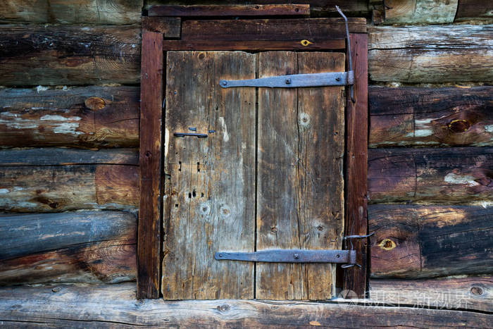 废弃的谷仓老式木门乡村风格的房子入口的旧照片