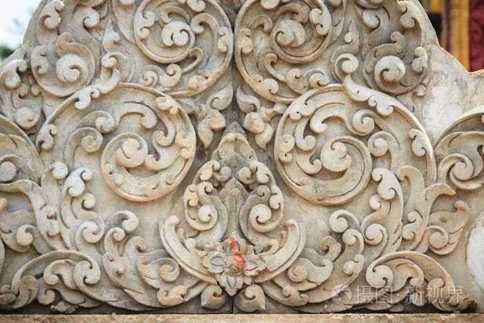 老白墙设计浮雕与灰泥野生花藤元素.