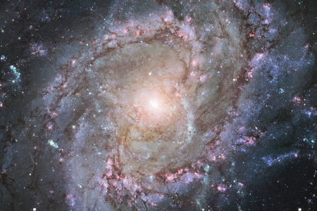 星系恒星和星云在可怕的空间图像。 五颜六色的科幻壁纸。 这幅图像的元素由美国宇航局提供。