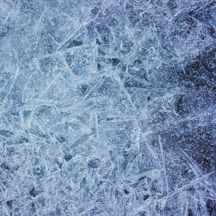 带晶体表面的灰色冰纹理背景