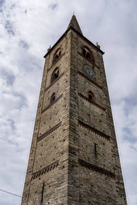 意大利皮埃蒙特圣皮埃特罗中世纪钟楼在文森特教堂