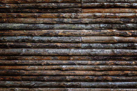 木制背景木背景的个别板聚集在盾牌上。 木制木材的原木背景。 作为设计拼贴的一般抽象木制背景