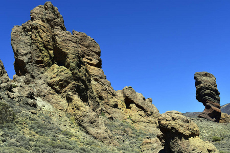 西班牙加那利岛特内里弗岩石组洛斯罗克德加西亚与罗克金恰多，又名石树蒂德国家公园。