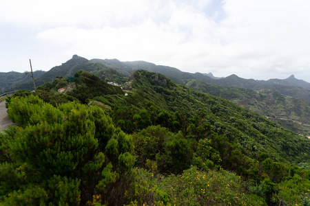 观赏马基佐德阿纳加山脉。 泰内利夫。 加那利群岛。 西班牙。