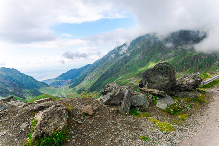 大青山，大青山，大青山