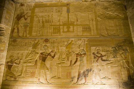 埃及阿比多斯内部装饰的西提寺图片