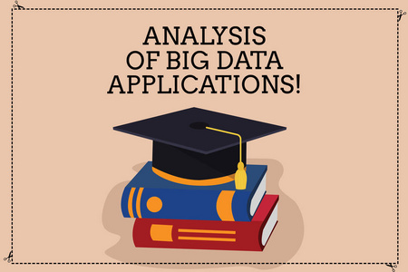 大数据应用的手写文本编写分析。概念意思信息技术现代应用颜色毕业帽与 tassel 3d 学术帽照片休息在书籍